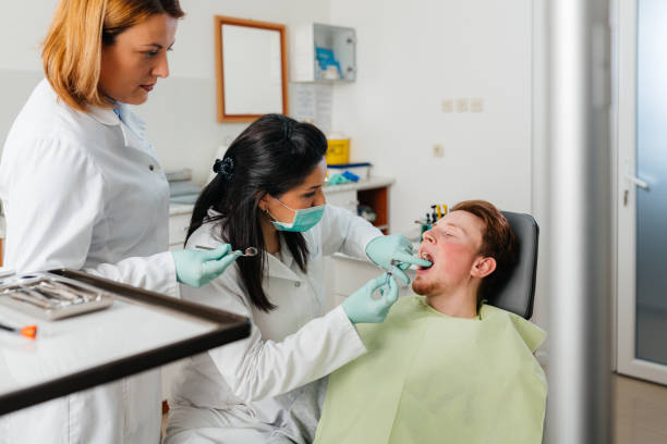 Best Emergency Wisdom Teeth Removal in Holdrege, NE